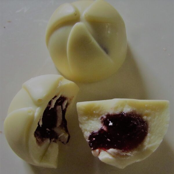 tobago chocolate delights truffle white chocolate with sorrel